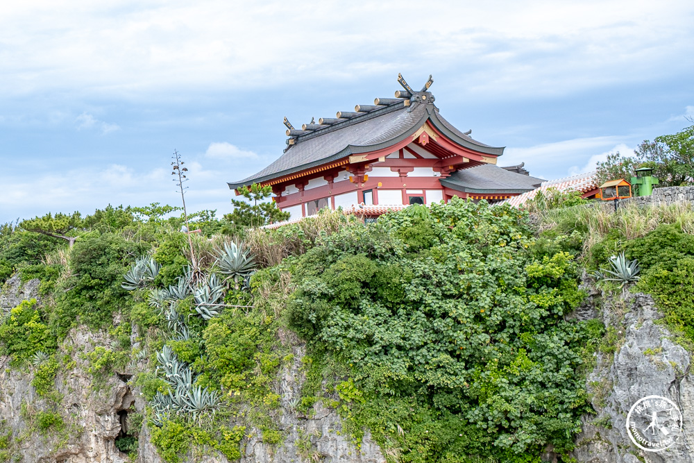 沖繩波上宮散步攻略|交通、御守、御朱印、波之上海灘、私房拍攝點 沖繩波上宮散步攻略|交通、御守、御朱印、波之上海灘、私房拍攝點