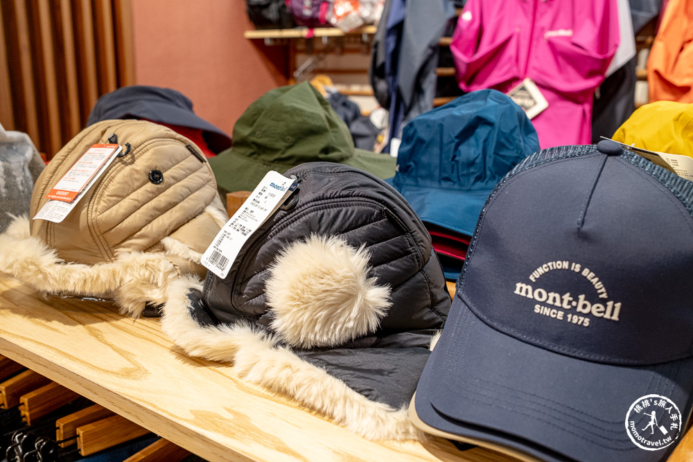 不知道去哪，那就去大江！桃園最好逛的商場，2025年最具話題的年輕人一條街！全桃最美打卡mall 室內聖誕車站、聖誕市集 就在大江購物中心！