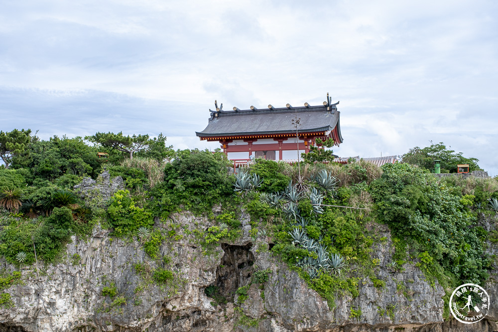 沖繩波上宮散步攻略|交通、御守、御朱印、波之上海灘、私房拍攝點 沖繩波上宮散步攻略|交通、御守、御朱印、波之上海灘、私房拍攝點