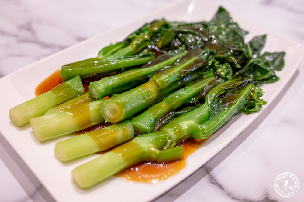 不知道去哪，那就去大江！桃園最好逛的商場，2025年最具話題的年輕人一條街！全桃最美打卡mall 室內聖誕車站、聖誕市集 就在大江購物中心！