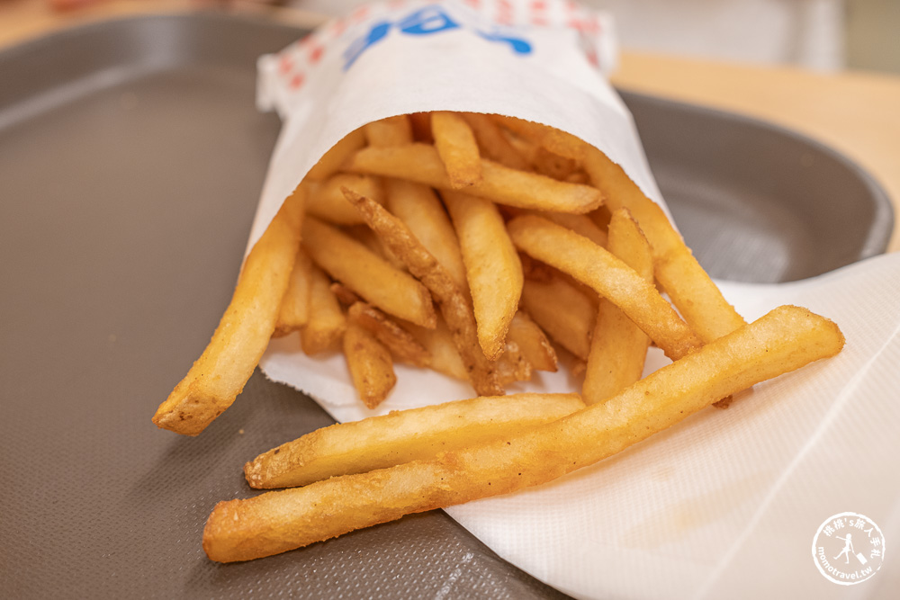 沖繩美食推薦|JEF Burger 那霸店|在地人都愛的苦瓜漢堡&薯條必吃！(交通方式.完整菜單)