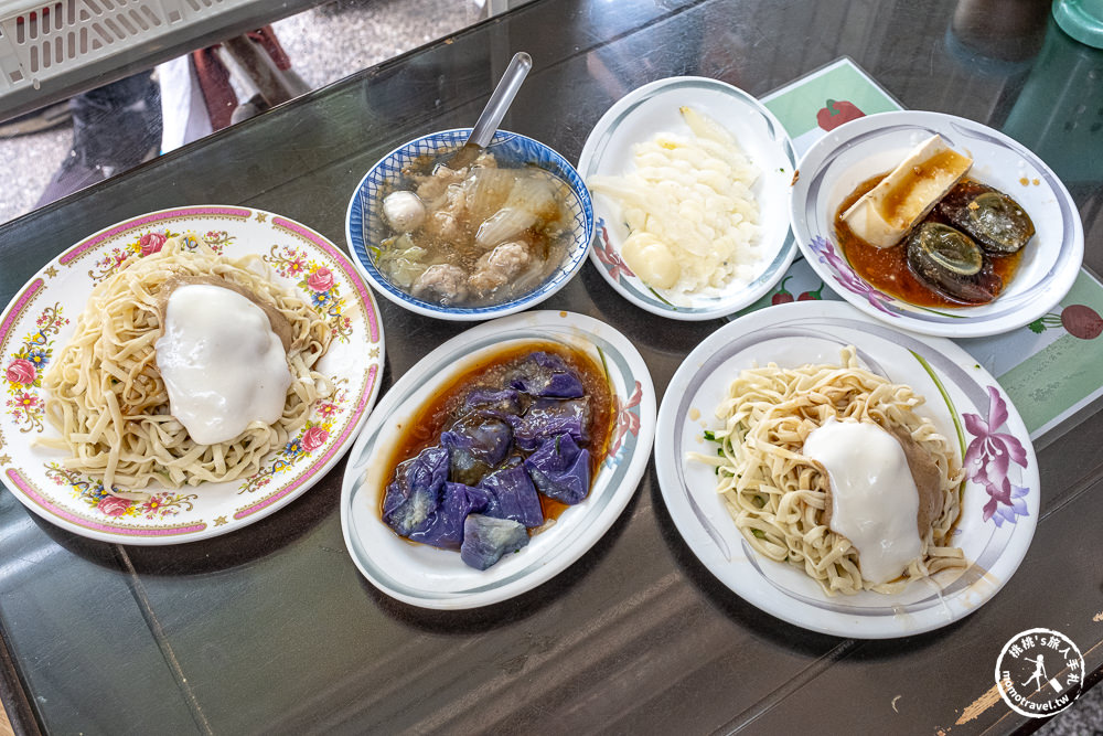 嘉義東區美食|崇文錦魯麵-傳承60年的不變好滋味|涼麵.涼菜也好吃推薦(菜單價格.交通停車)