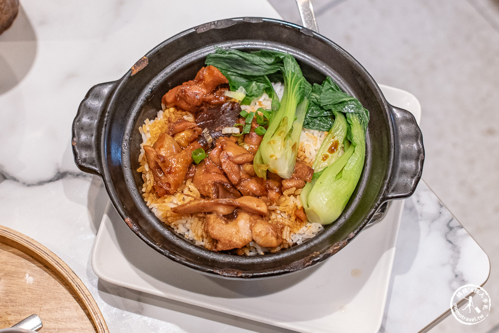 不知道去哪，那就去大江！桃園最好逛的商場，2025年最具話題的年輕人一條街！全桃最美打卡mall 室內聖誕車站、聖誕市集 就在大江購物中心！