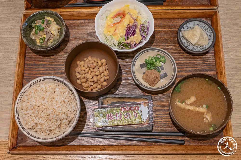 沖繩美食推薦|Marutama味噌飯屋 百年老店的暖心滋味-那霸旭橋站美食/沖繩不自駕首選(交通方式.完整菜單)