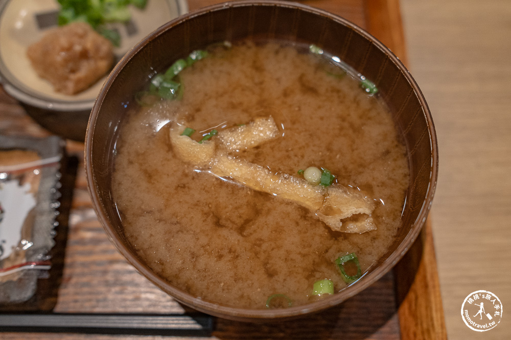 沖繩美食推薦|Marutama味噌飯屋 百年老店的暖心滋味-那霸旭橋站美食/沖繩不自駕首選(交通方式.完整菜單)
