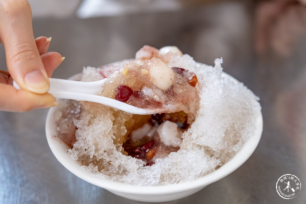 雲林斗六美食|長興圓仔冰(長興冰店)|招牌必吃燒麻糬.圓仔冰.米糕冰.豆仔冰推薦(菜單價格.營業時間)