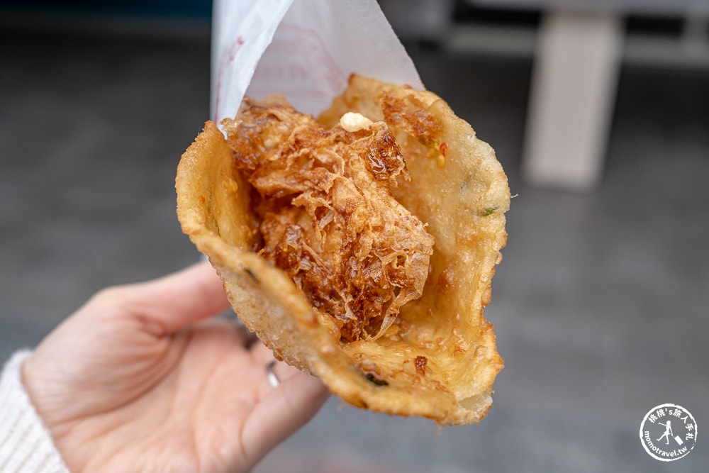 花蓮市區美食|林記明禮路葱油餅-非尋常炸彈蔥油餅，讓人一吃就愛上的爆漿魔法(菜單價格.營業時間)