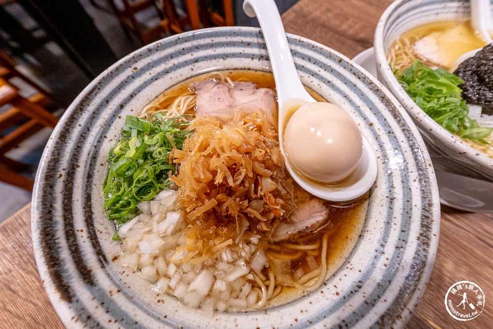台北大安美食|麵屋壹の穴 ICHI-豚骨魚介與秋刀魚拉麵推薦-國父紀念館拉麵必吃(營業時間.菜單價格)