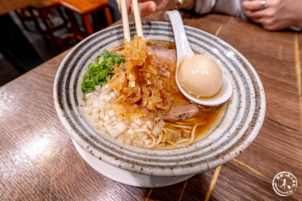 台北大安美食|麵屋壹の穴 ICHI-豚骨魚介與秋刀魚拉麵推薦-國父紀念館拉麵必吃(營業時間.菜單價格)