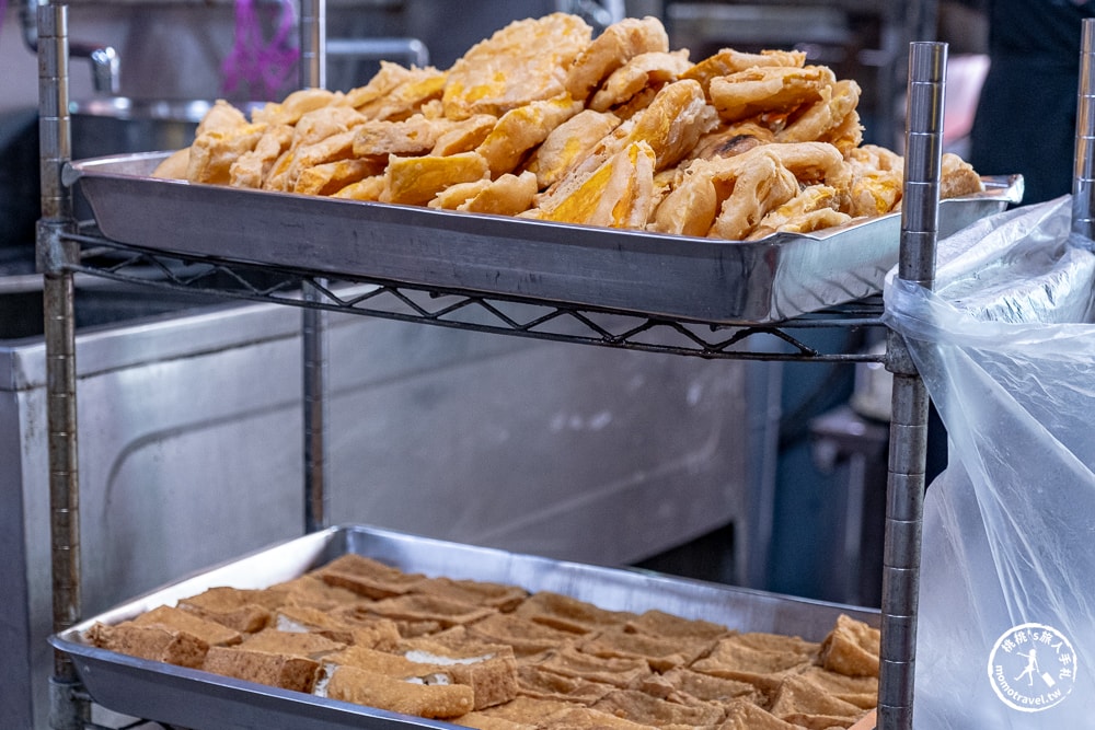 彰化員林美食|第一市場王爺宮後炸粿蚵嗲|內餡滿鮮蚵肥.炸韭菜條也好吃！(營業時間.菜單價格)