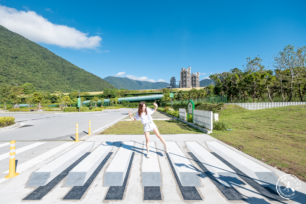 花蓮秀林景點》台泥DAKA園區 蘇花改下第一站│全新打卡點＋星巴克和平門市+玻璃屋7-11 必造訪推薦！