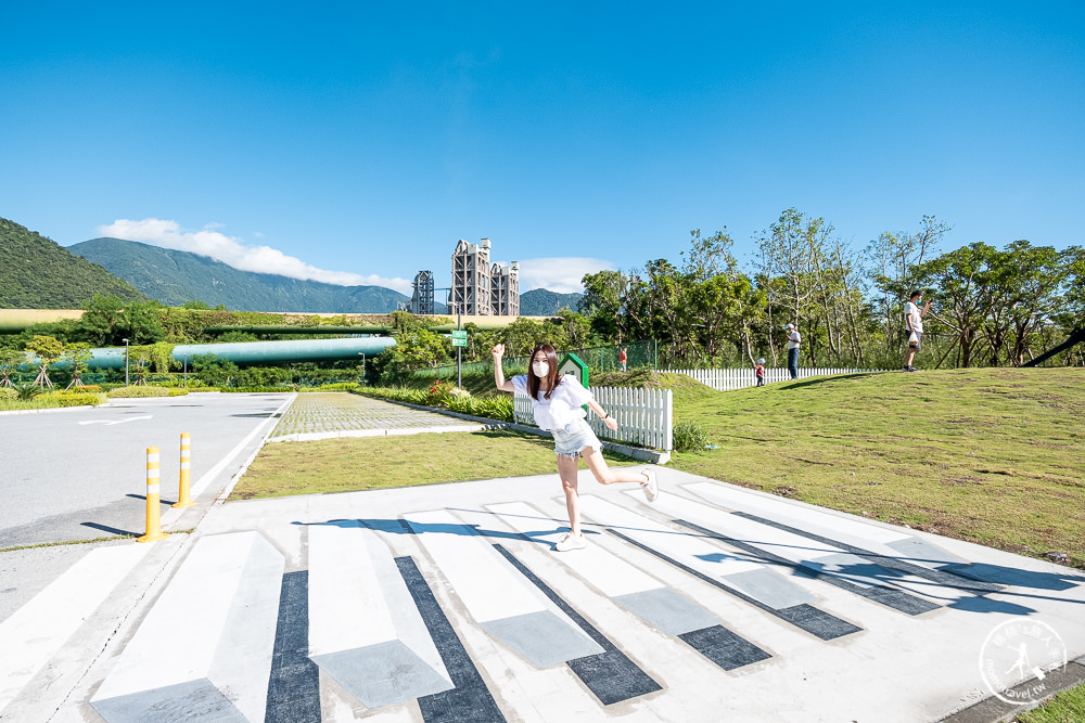 花蓮秀林景點》台泥DAKA園區 蘇花改下第一站│全新打卡點＋星巴克和平門市+玻璃屋7-11 必造訪推薦！