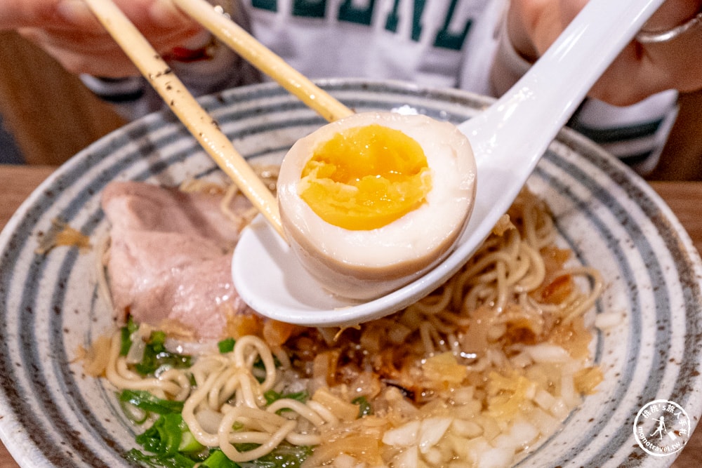 台北大安美食|麵屋壹の穴 ICHI-豚骨魚介與秋刀魚拉麵推薦-國父紀念館拉麵必吃(營業時間.菜單價格)