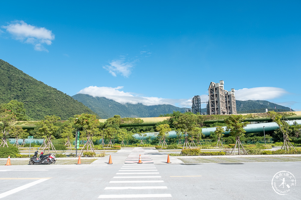 花蓮秀林景點》台泥DAKA園區 蘇花改下第一站│全新打卡點＋星巴克和平門市+玻璃屋7-11 必造訪推薦！