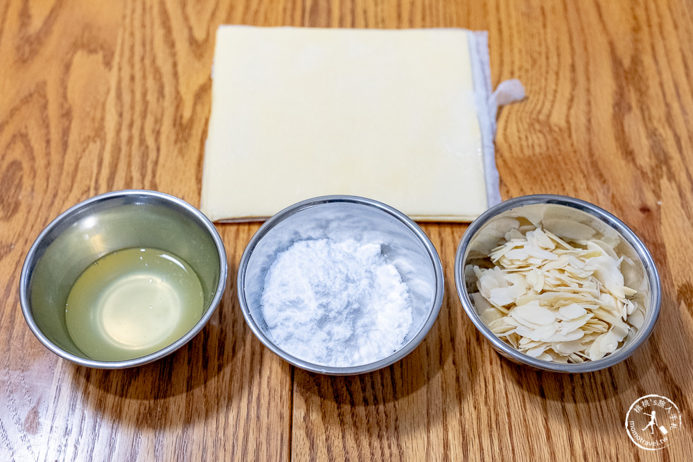 桃桃簡單料理-甜點食譜》杏仁千層酥餅乾│在家簡單做甜點，親子甜點DIY製作教學