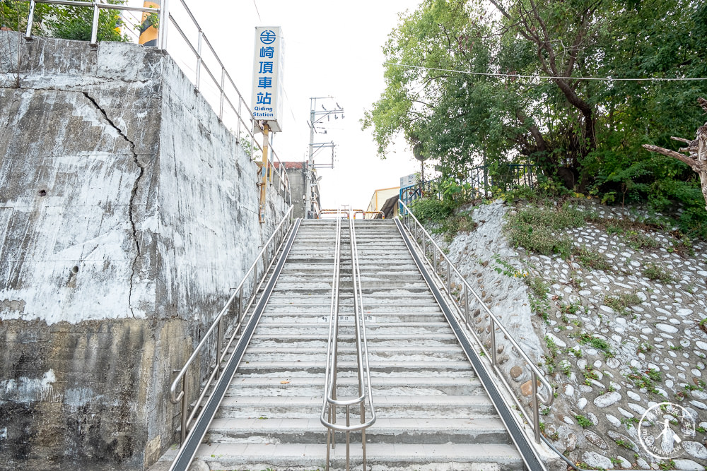 苗栗竹南景點》崎頂子母隧道.崎頂車站(免門票)│台版你的名字電影場景，原來在這裡(交通停車.營業時間.門票規定)