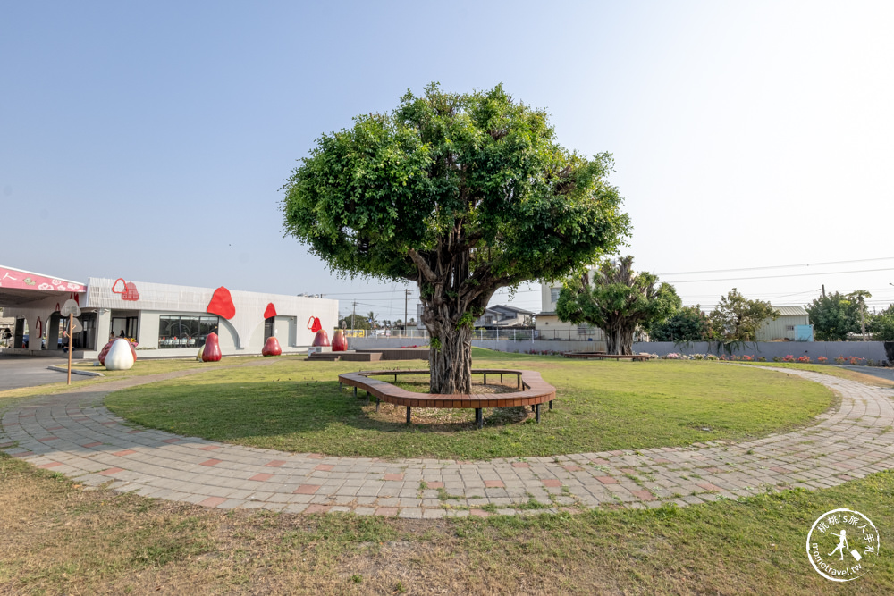 屏東佳冬景點|透紅佳人夢想樂園|跟著蓮霧巨人探索魔法夢工廠|佳冬鄉農會特色景點