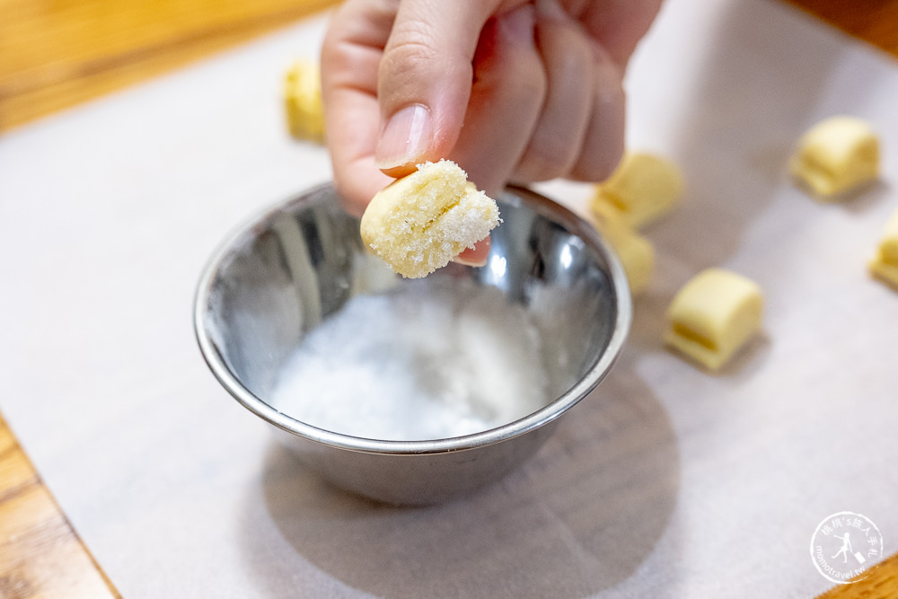 桃桃簡單料理-甜點食譜》千層酥蝴蝶餅乾│在家簡單做甜點，親子甜點DIY製作教學