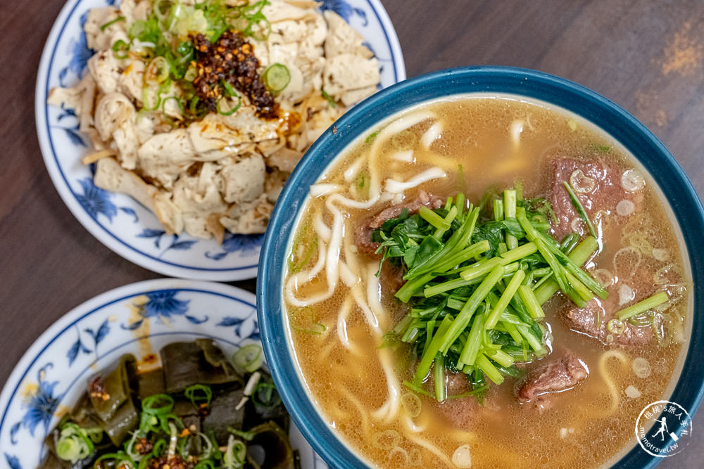 台北大安美食|金華街廖家牛肉麵|必點小菜豆干切兩份|米其林必比登推介