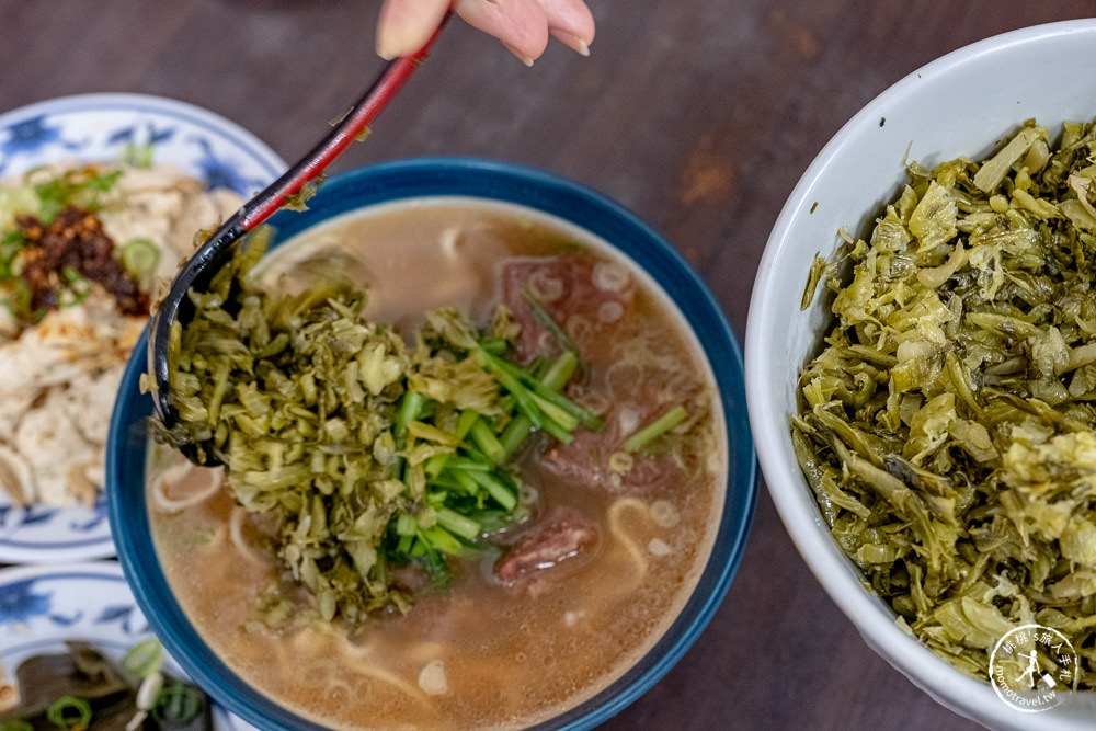 台北大安美食|金華街廖家牛肉麵|必點小菜豆干切兩份|米其林必比登推介