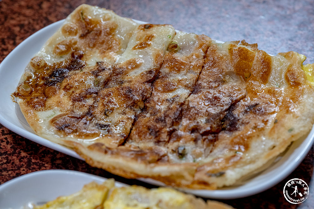 花蓮市區美食|中福早餐店-焦酥粉漿蛋餅|必吃內行人懂吃巷弄隱藏版早餐(菜單價格.營業時間)