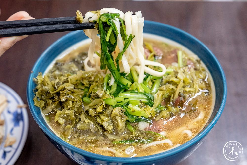 台北大安美食|金華街廖家牛肉麵|必點小菜豆干切兩份|米其林必比登推介