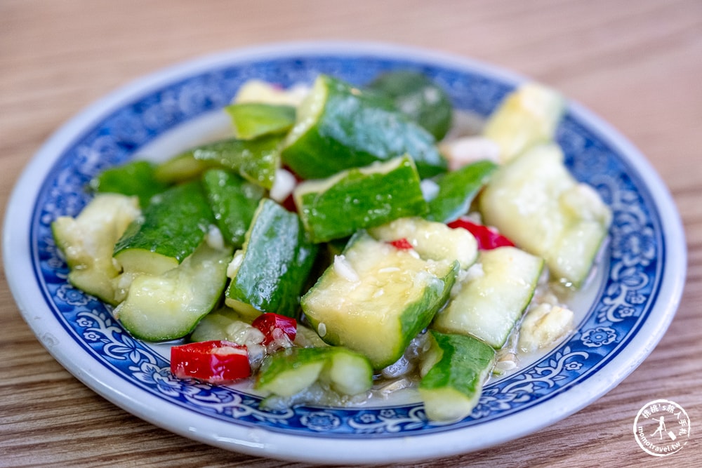 台中清水美食|清水牛肉麵-排隊招牌紅燒牛肉麵-人氣必點牛三寶、半筋半肉|好吃