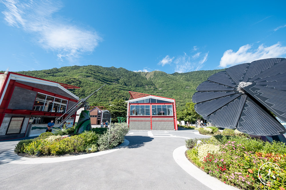 花蓮秀林景點》台泥DAKA園區 蘇花改下第一站│全新打卡點＋星巴克和平門市+玻璃屋7-11 必造訪推薦！