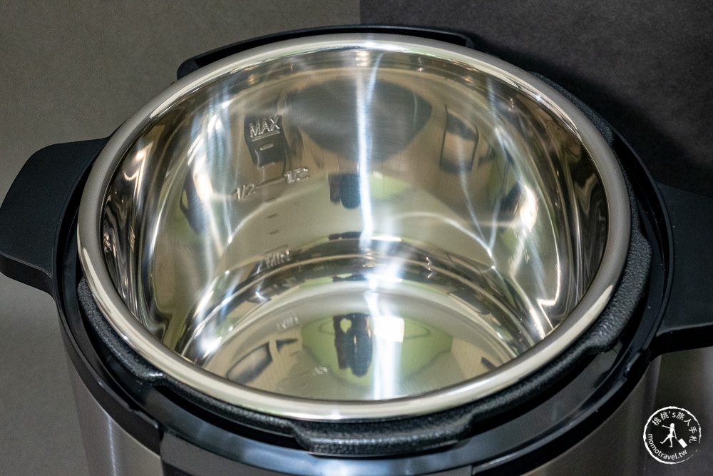 居家防疫料理神器》美國漢美馳 多功能微電腦壓力鍋│超萬用一鍋抵八鍋 安全免顧省時料理首選