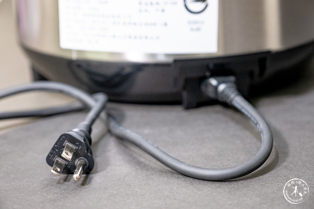 居家防疫料理神器》美國漢美馳 多功能微電腦壓力鍋│超萬用一鍋抵八鍋 安全免顧省時料理首選