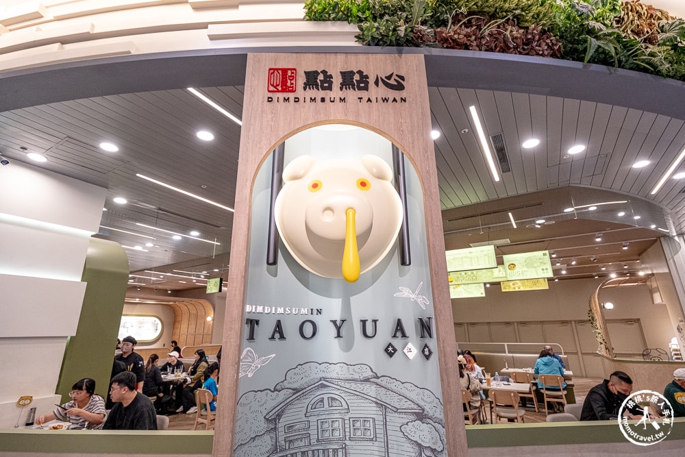 2024聖誕節活動|最美室內聖誕裝置藝術在大江購物中心！好拍好逛好吃還能免費停車，Z世代購物首選推薦！