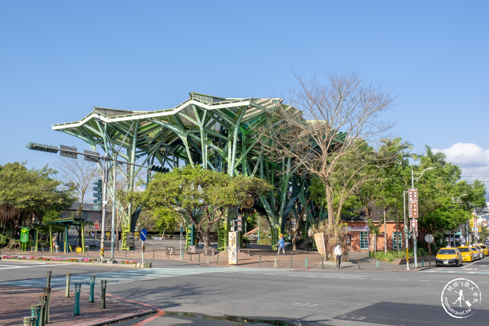 宜蘭市區景點|丟丟噹森林公園|幾米星空繪本 飛天火車2.0 重新啟程|廣場上4大繪本作品一次看