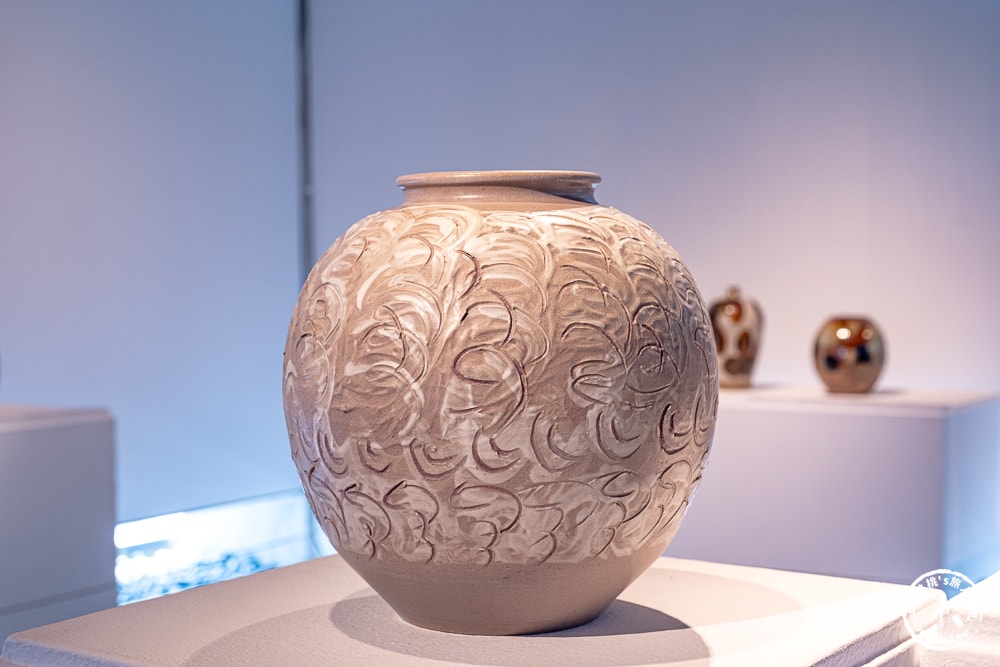 流光－植物灰釉特展．新北市立鶯歌陶瓷博物館|關注《新北市藝遊》暢遊最新藝文展演活動！