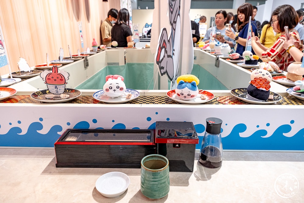 快閃店|超好吃!!Chiikawa壽司-吉伊卡哇華山快閃店-塊陶呀!要被吃掉了～(展期.門票.周邊商品)