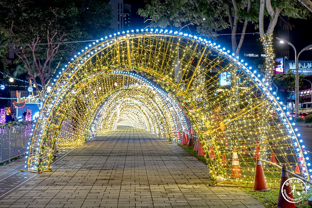 2024新北耶誕城|台北最大聖誕活動|點燈日期時間.演唱會藝人卡司.交通停車.節目表.燈飾看點 - 第17張圖 2024新北耶誕城|台北最大聖誕活動|點燈日期時間.演唱會藝人卡司.交通停車.節目表.燈飾看點