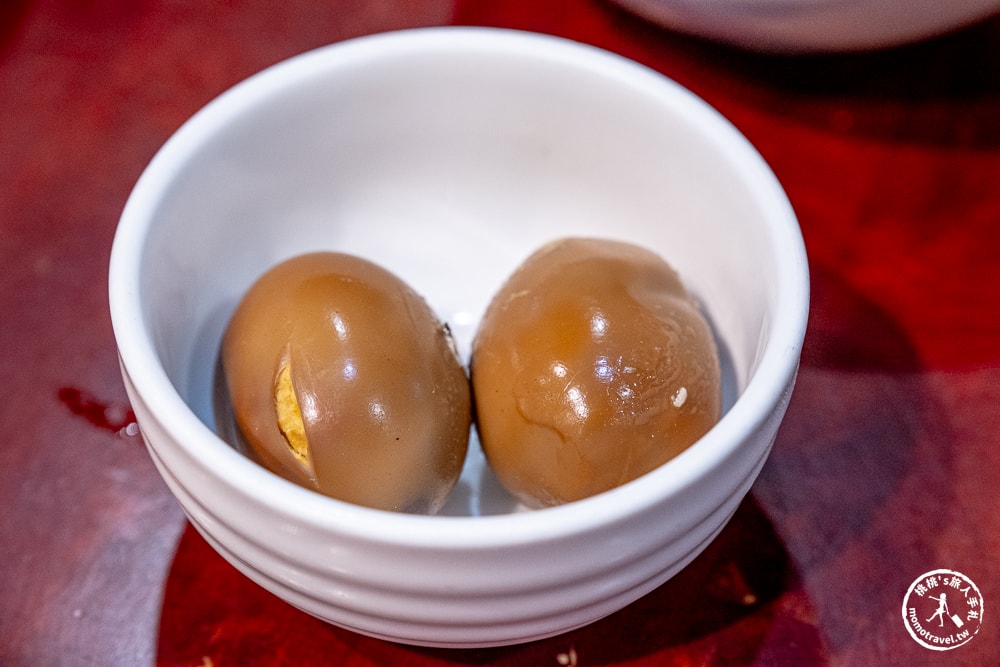 新北鶯歌美食|厚道飲食店-鶯歌老街人氣古早味排骨飯雞腿飯推薦(營業時間.菜單價格)