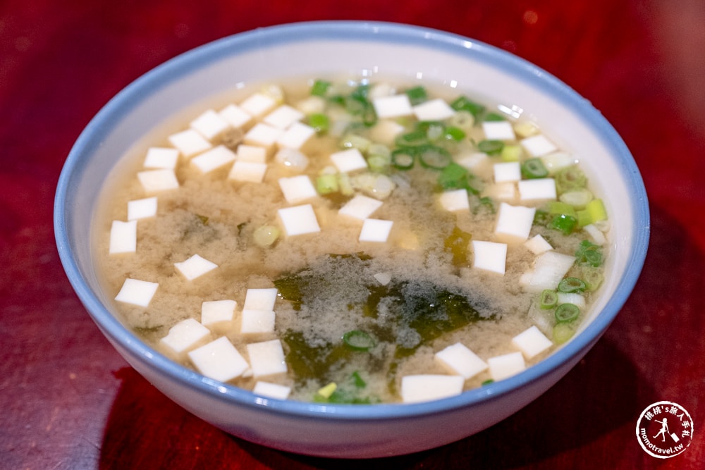 新北鶯歌美食|厚道飲食店-鶯歌老街人氣古早味排骨飯雞腿飯推薦(營業時間.菜單價格)