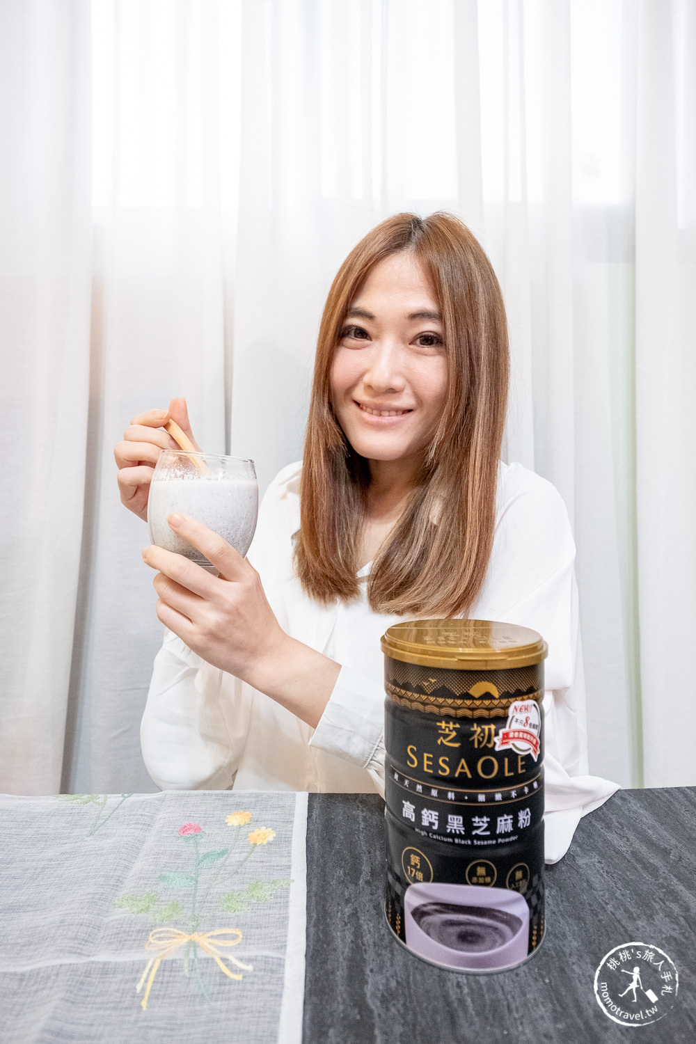芝初SESAOLE高鈣黑芝麻粉|8倍細緻小分子好吸收．比牛奶高17倍鈣含量|推薦三種吃法小食譜