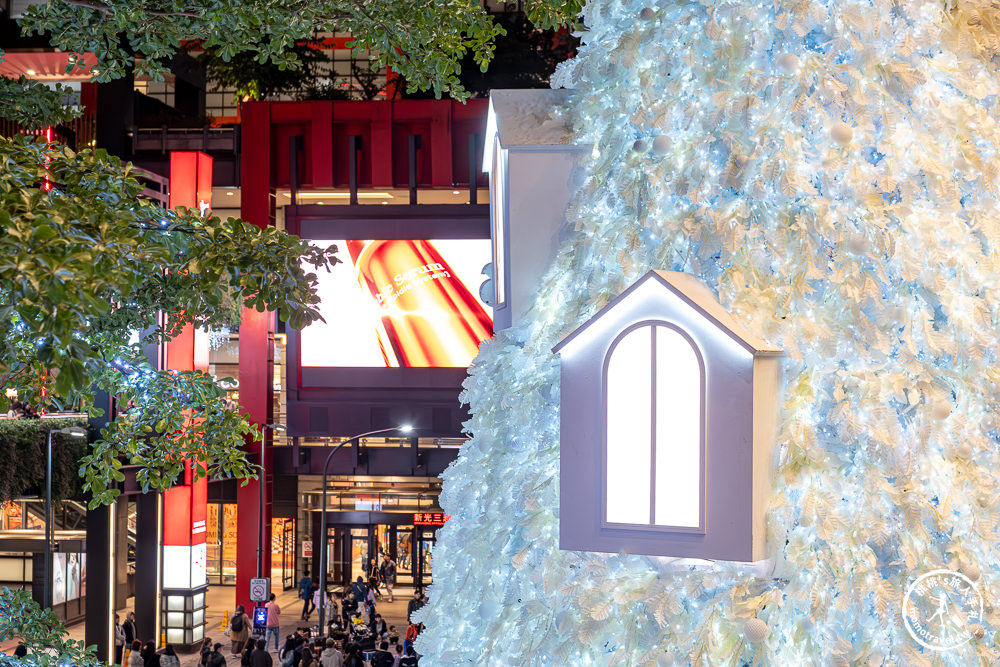 2023聖誕節活動|新光三越信義新天地 雪白時光之樹|聖誕樹.耶誕燈飾.點燈時間.必拍看點.交通停車介紹