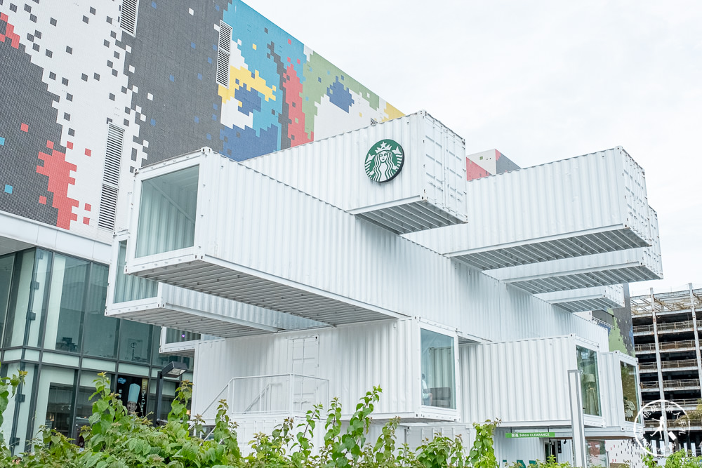 花蓮吉安景點》星巴克貨櫃屋洄瀾門市│最美星巴克特色門市 更是亞洲首間。附近景點推薦