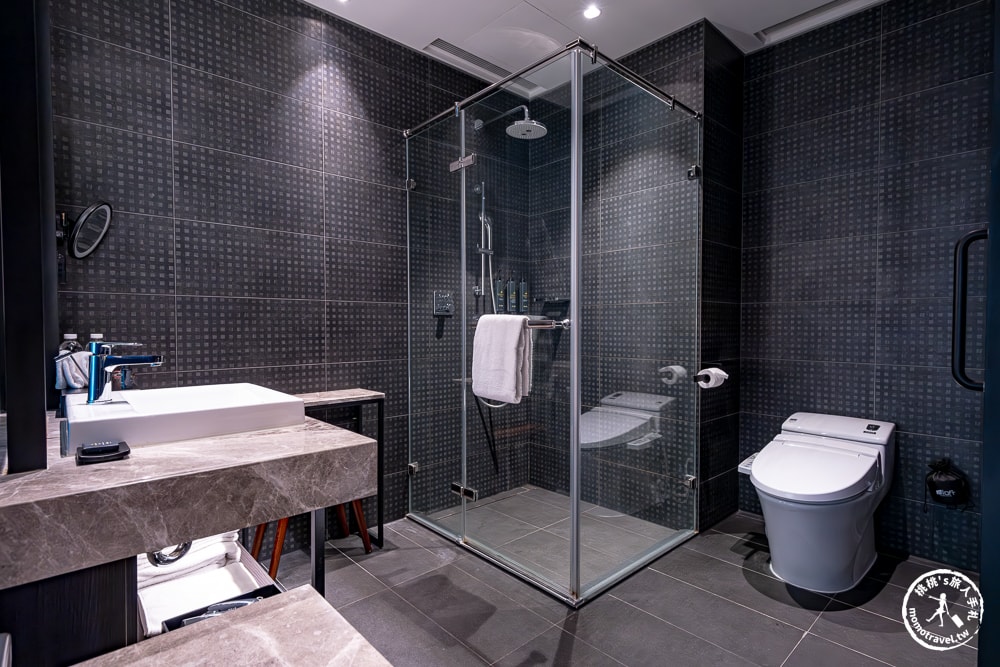 台南安平住宿|安平雅樂軒酒店 Aloft Tainan Anping|免費停車.景觀房型.親子友善推薦(房型價格.入住心得) 台南安平住宿|安平雅樂軒酒店 Aloft Tainan Anping|免費停車.景觀房型.親子友善推薦(房型價格.入住心得)