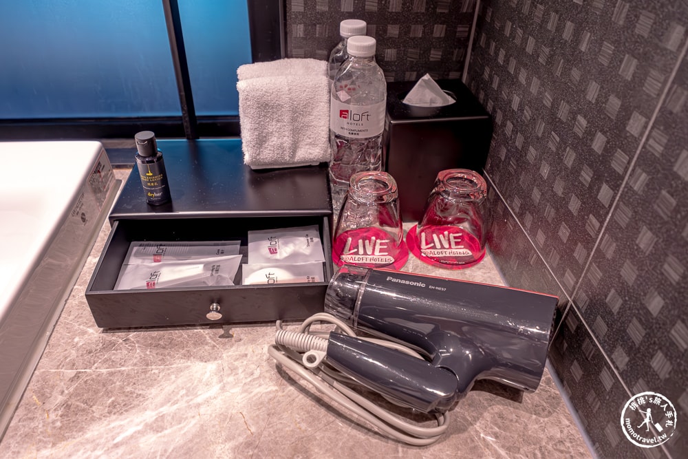 台南安平住宿|安平雅樂軒酒店 Aloft Tainan Anping|免費停車.景觀房型.親子友善推薦(房型價格.入住心得)