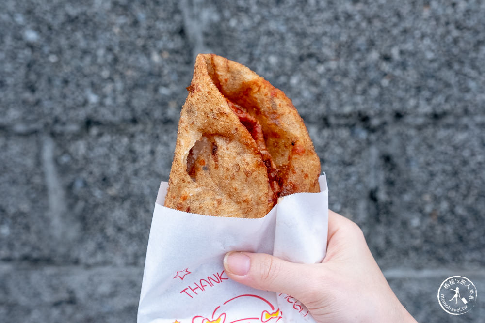 花蓮市區美食》黃車炸彈蔥油餅│可電話預訂取餐 免受現場排隊之苦～
