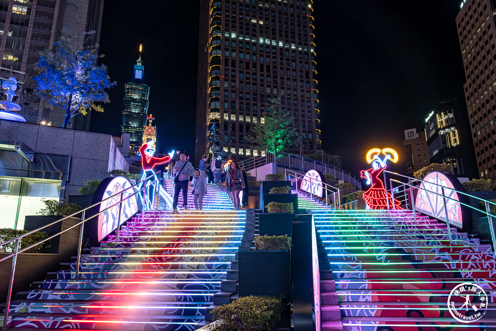 2023聖誕節活動|統一時代百貨台北店-愛Sharing巴賽隆納藝術燈飾