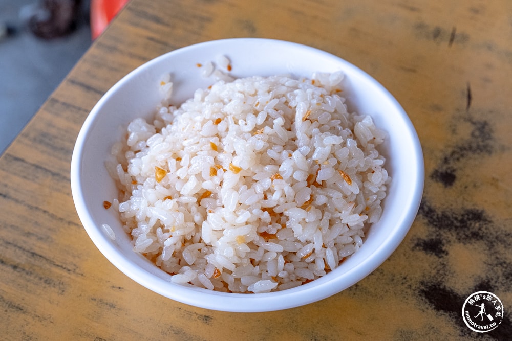 台南北區美食|阿興虱目魚-必吃蒜頭飯.煎魚肚|必比登推介(菜單價格.營業時間)
