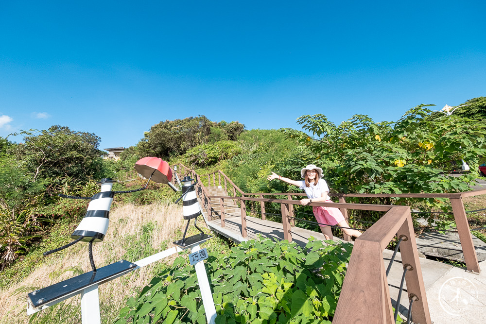 新北石門景點|幸福雙心公園-老梅燈塔人捕魚特色-富貴角打卡趣