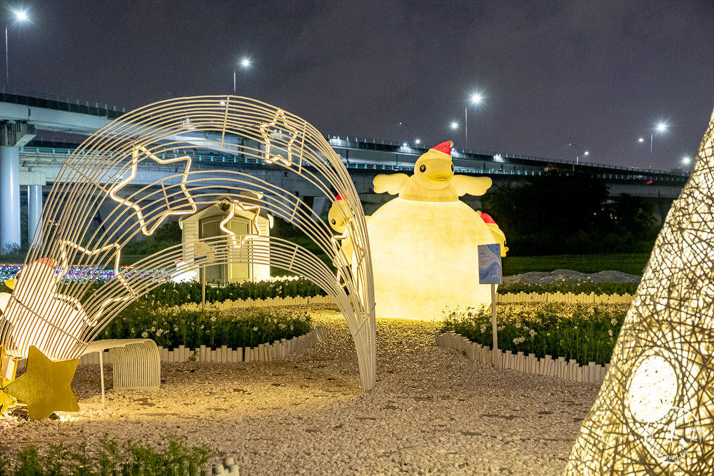 2021三重鴨鴨公園地景藝術展│聖誕燈飾星空祈願暖心過冬