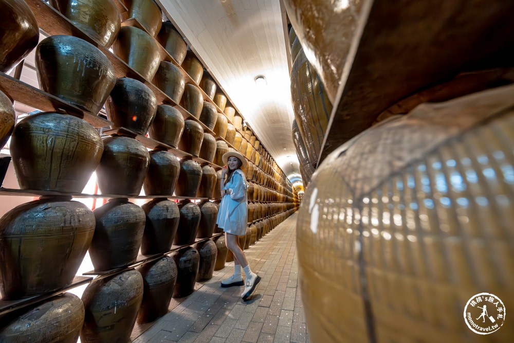 南投埔里景點|埔里酒廠展售中心(免門票)|酒甕隧道+光之稻穗長廊.酒香美景伴手禮 推薦參觀！