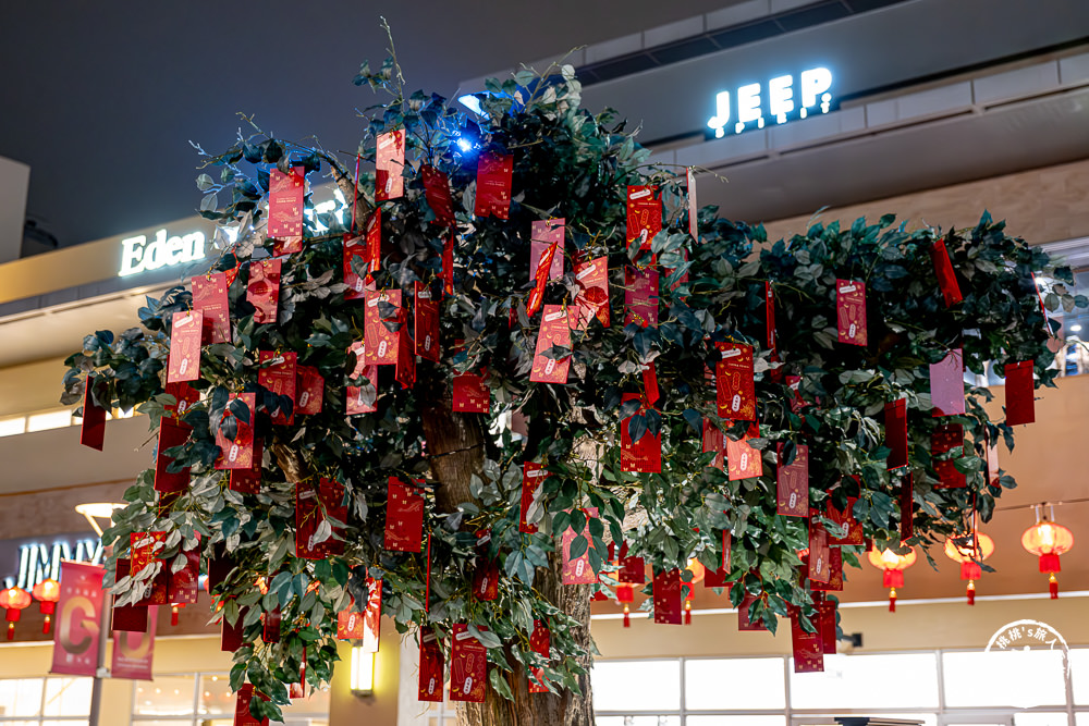 新年走春景點|華泰名品城-華泰唐人街|一期二期龍年大吉裝置藝術打卡推薦