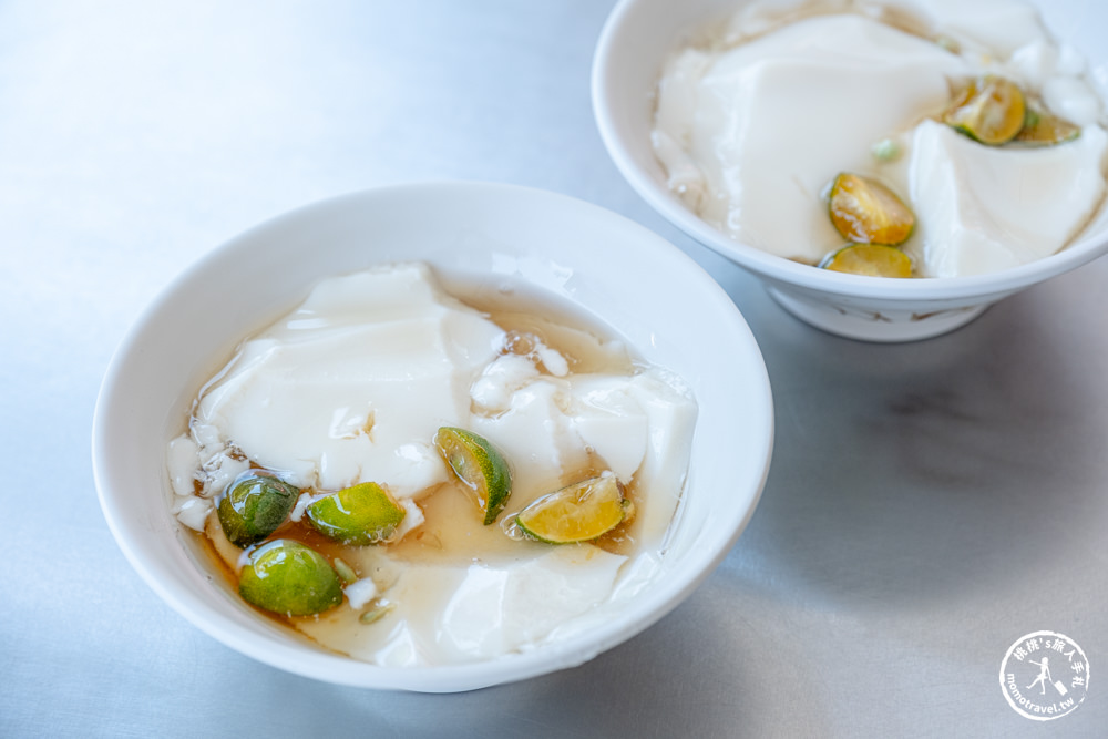 高雄鹽埕美食|鹽埕吳家金桔豆花-百年傳承古早味酸甜好滋味！(菜單價格.營業時間)